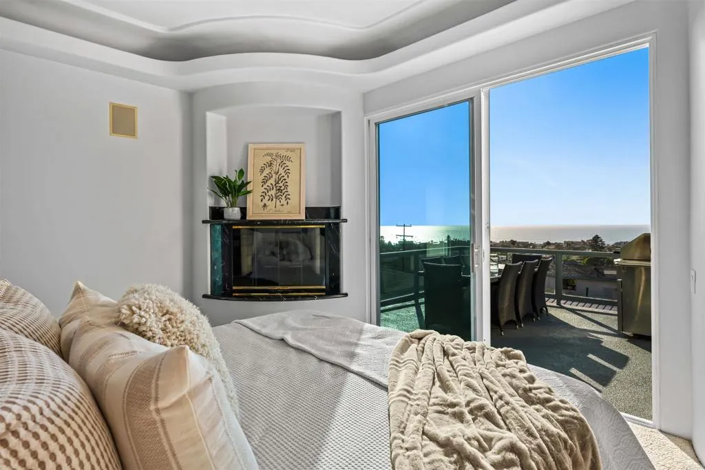 https://cdn.realtyfeed.com/cdn/127/307068106/72f292d82cc633461058aa7bfe1f80ca.webp