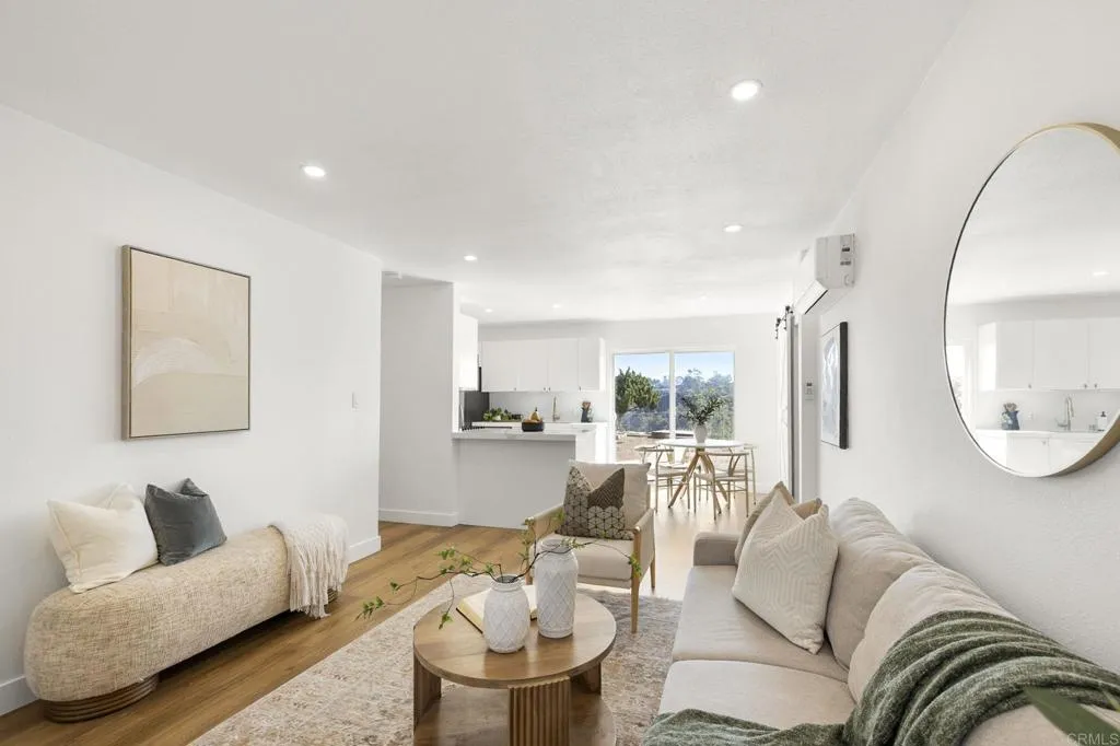 https://cdn.realtyfeed.com/cdn/127/307068129/eb87c229cea0a0529c15815a22a2428d.webp