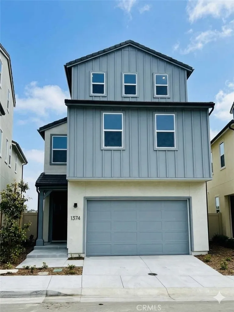 1374 Blue Port Way, Oceanside, CA 92054 - Main photo, Oceanside, CA