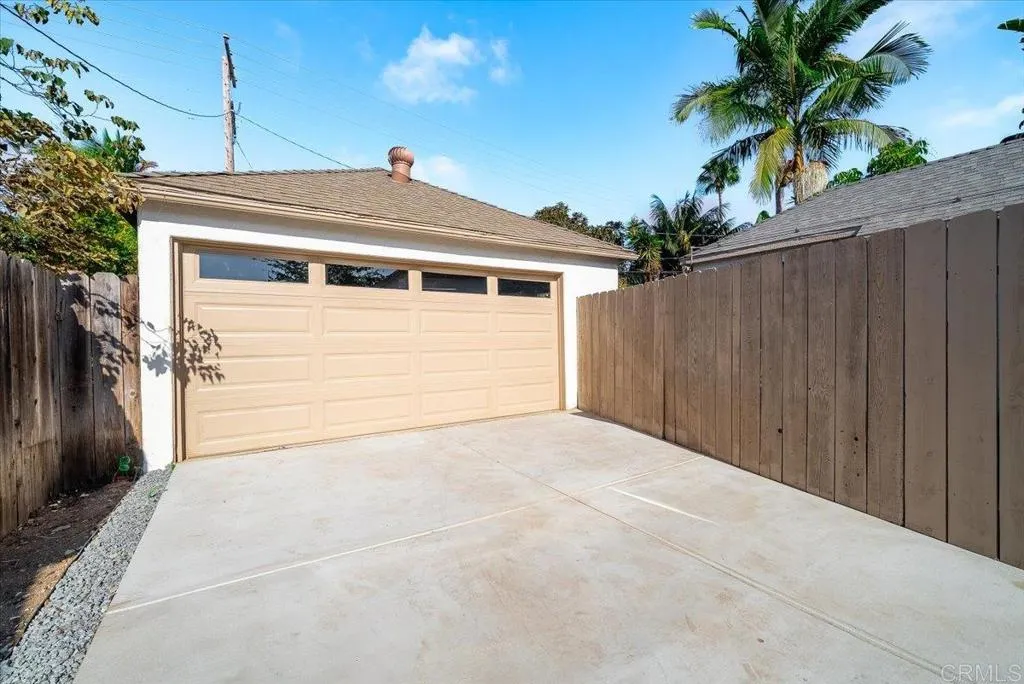 https://cdn.realtyfeed.com/cdn/127/307068158/41648af8a753f8c20ab6f4112758eda2.webp