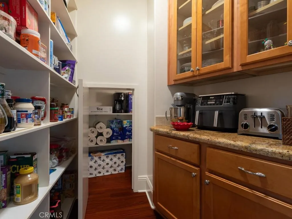 https://cdn.realtyfeed.com/cdn/127/307068169/01518c213677f222e1139b516ee3c7cd.webp