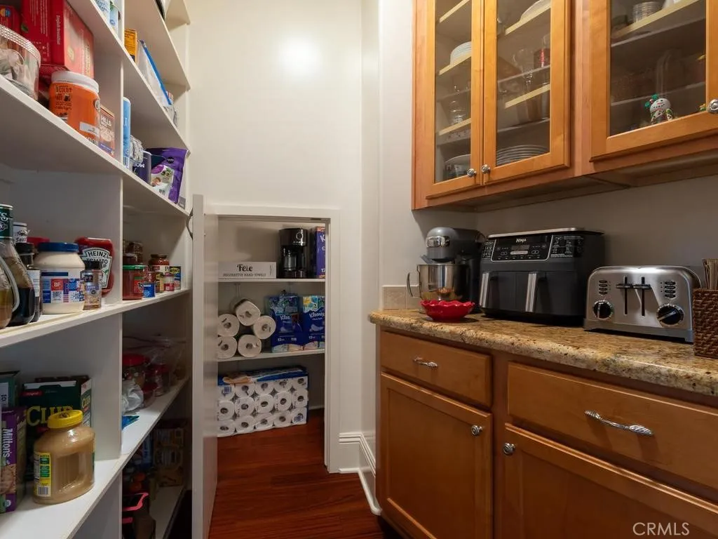 https://cdn.realtyfeed.com/cdn/127/307068169/2a359acd0b2c441276eed35fe79da9c8.webp