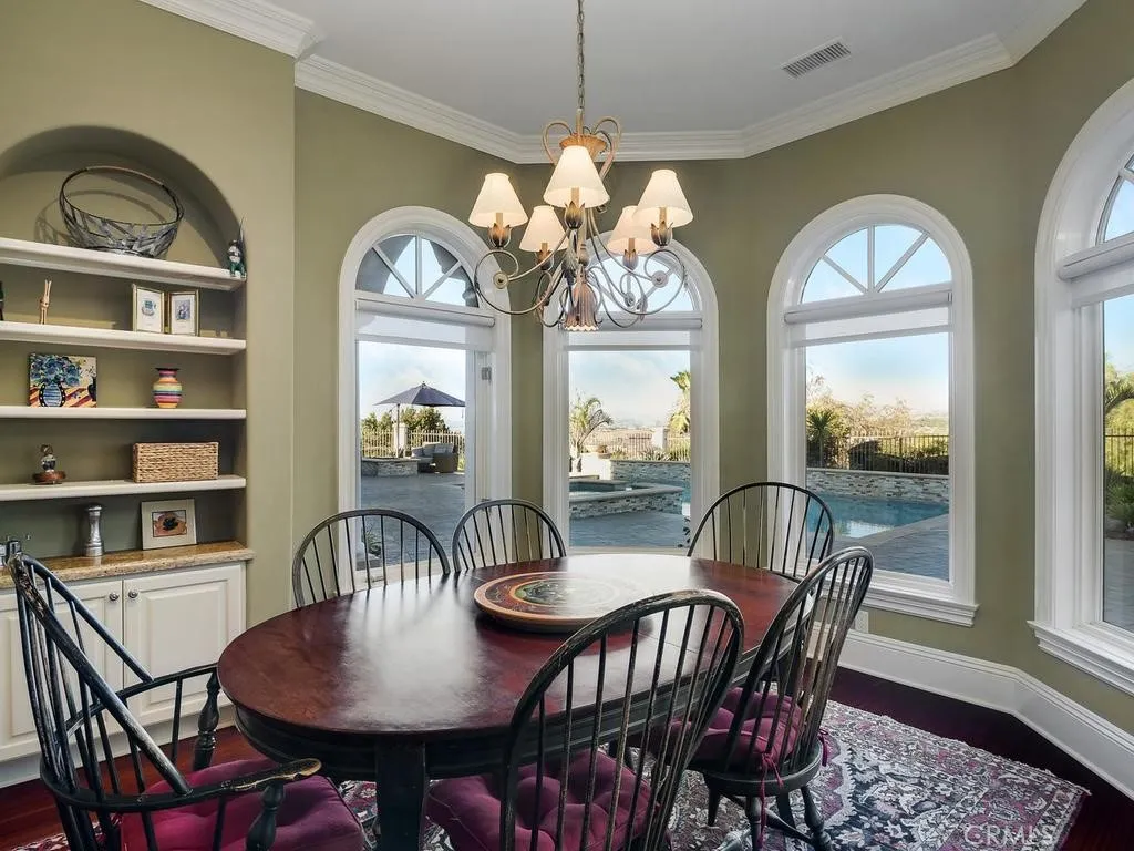 https://cdn.realtyfeed.com/cdn/127/307068169/3cbefdf521651300fd71a984b7ce3659.webp