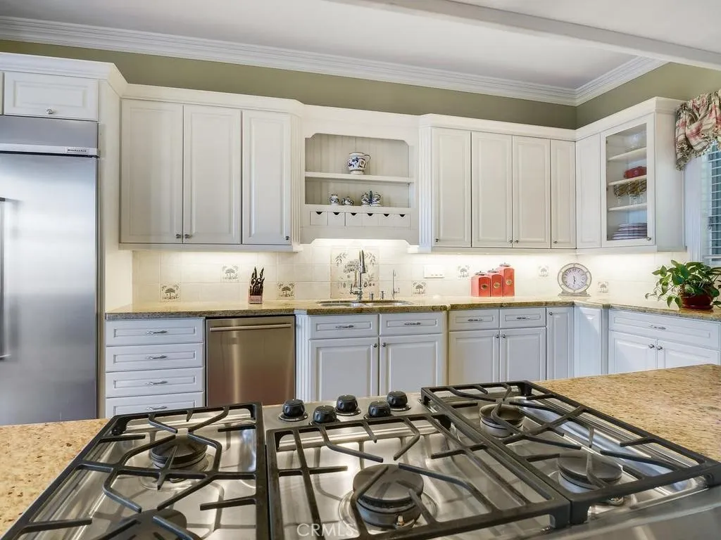 https://cdn.realtyfeed.com/cdn/127/307068169/66daea8496b281e0ef0db53e4f59ef78.webp
