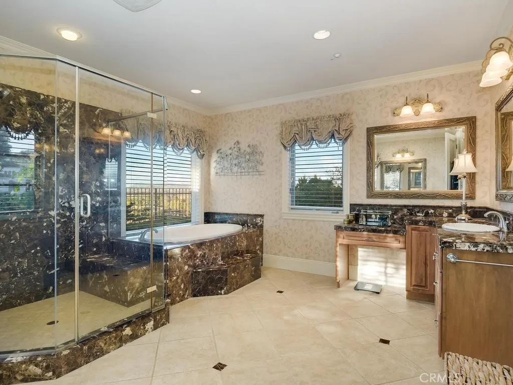 https://cdn.realtyfeed.com/cdn/127/307068169/ace06973771dc94abffcf1482ae273bc.webp