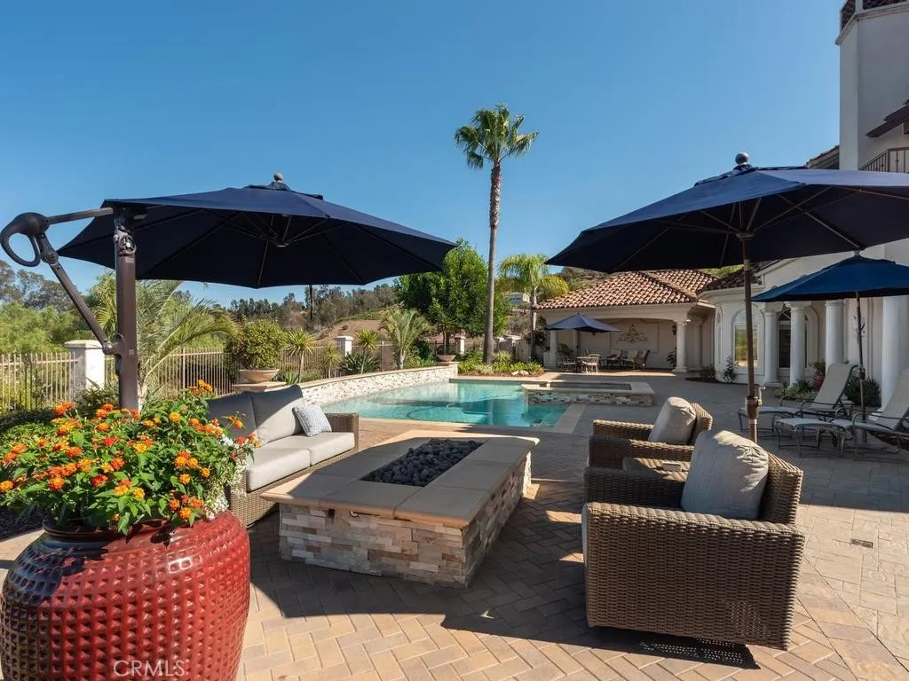 https://cdn.realtyfeed.com/cdn/127/307068169/e7c0f1d84bed5a9500cb9247877c76f7.webp