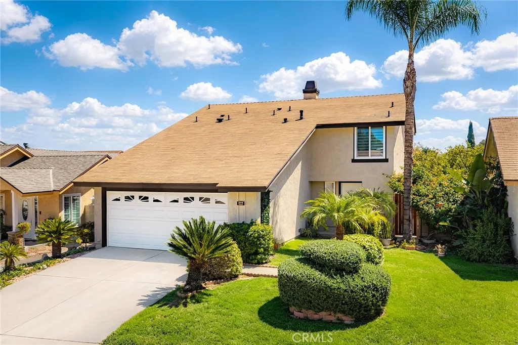 2416 Flora Street