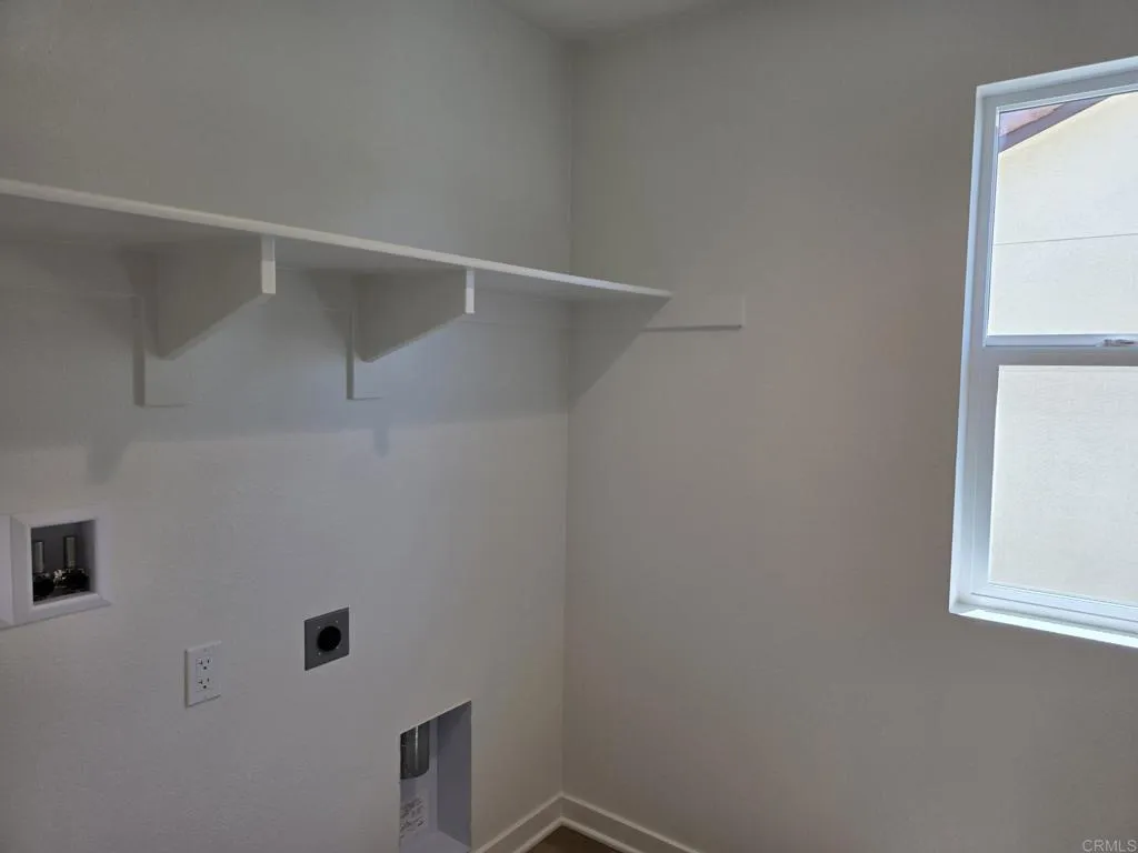 https://cdn.realtyfeed.com/cdn/127/307068179/76fe78f794026758d3e17d1c0f08a6c7.webp