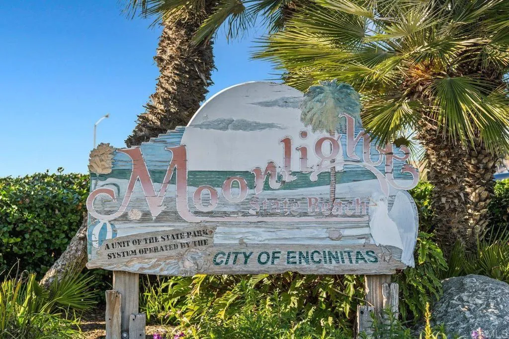 https://cdn.realtyfeed.com/cdn/127/307068207/147fd618b428783126b9eaf97a0e1e6a.webp