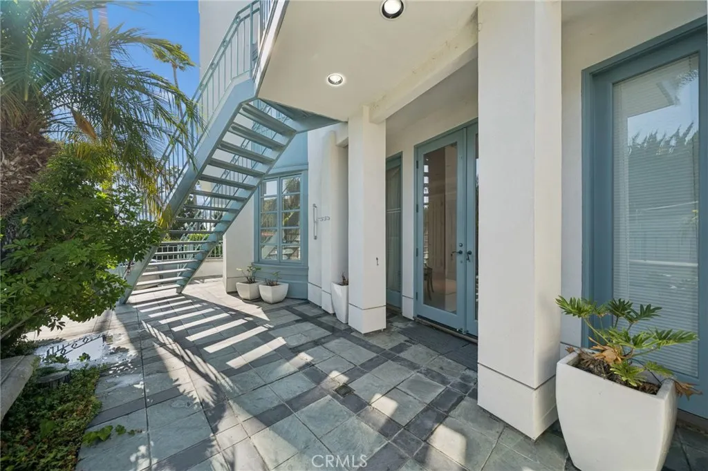https://cdn.realtyfeed.com/cdn/127/307068225/0b52b0376baec497ef0fabe56d2ac1b0.webp