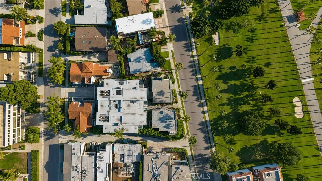 https://cdn.realtyfeed.com/cdn/127/307068225/260623a7de13628d7ed30c62df9c4ed6.webp