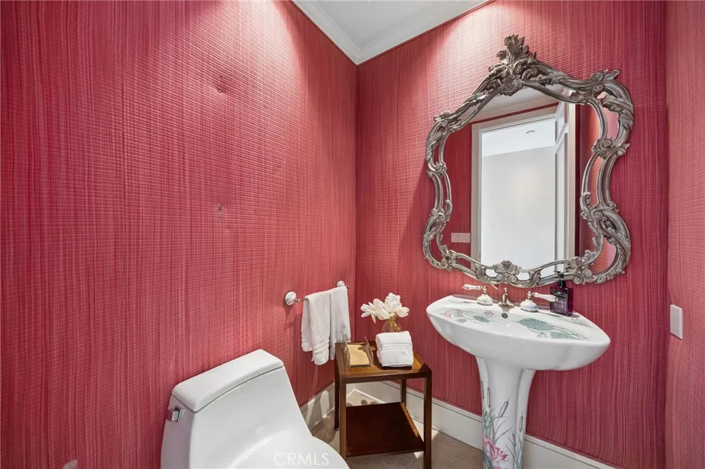 https://cdn.realtyfeed.com/cdn/127/307068225/421168d8a17d333161c1191483b594b6.webp