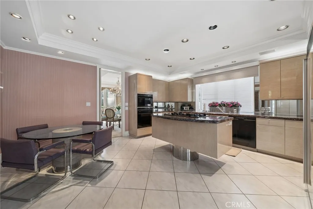 https://cdn.realtyfeed.com/cdn/127/307068225/67e011bee40a9e1509ef9b27c14ba567.webp