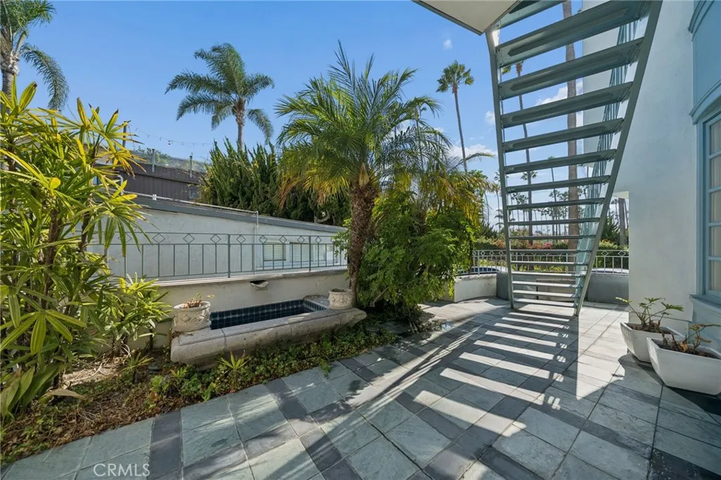 https://cdn.realtyfeed.com/cdn/127/307068225/7fe927392d8543497c04f36d1c094629.webp