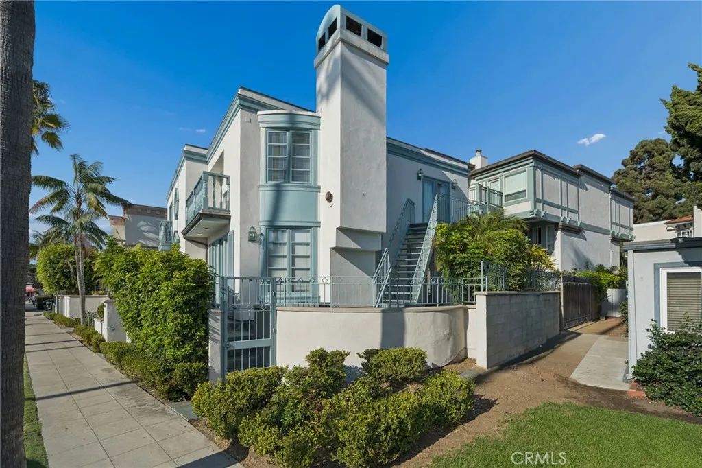 https://cdn.realtyfeed.com/cdn/127/307068225/8d7ff319214b09b2fb294462c33cb743.webp