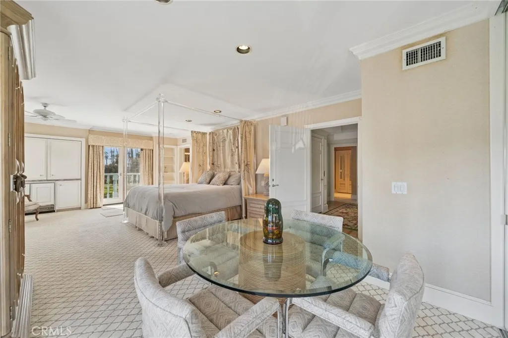 https://cdn.realtyfeed.com/cdn/127/307068225/ac93e8dfa20de16a9e7c383d656d5e8a.webp