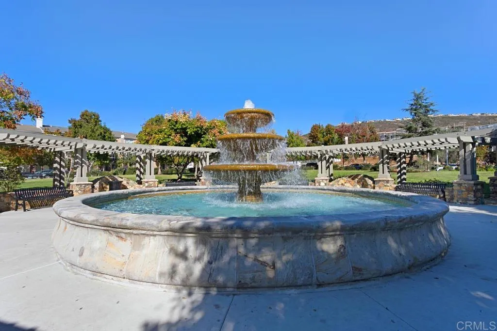 https://cdn.realtyfeed.com/cdn/127/307068237/2e6b24a6ba14ae6b4406f206cf4de1d6.webp