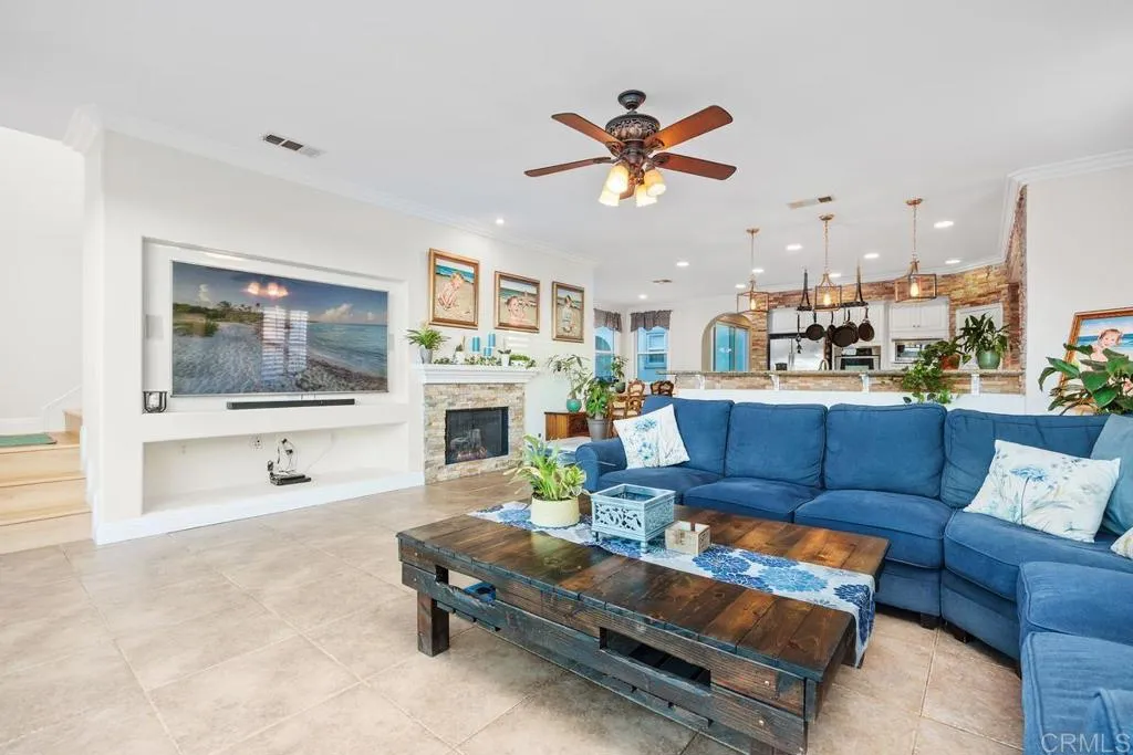 https://cdn.realtyfeed.com/cdn/127/307068237/866b5380d390879df39038a1dbb83088.webp