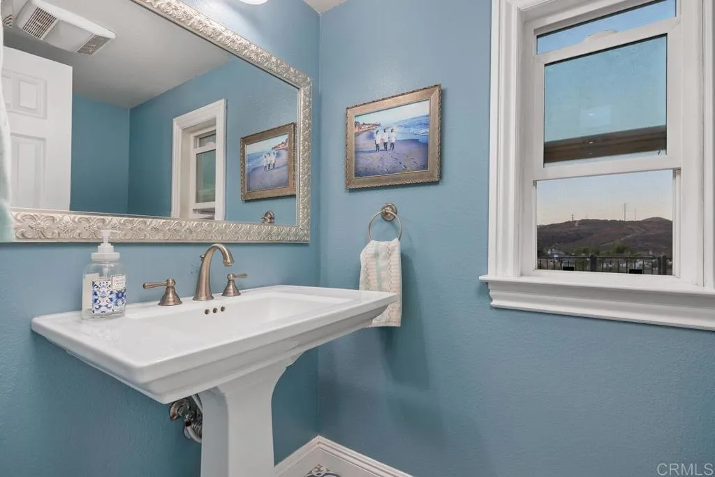 https://cdn.realtyfeed.com/cdn/127/307068237/8ff04717248ae9901cb3a16aac6e4459.webp