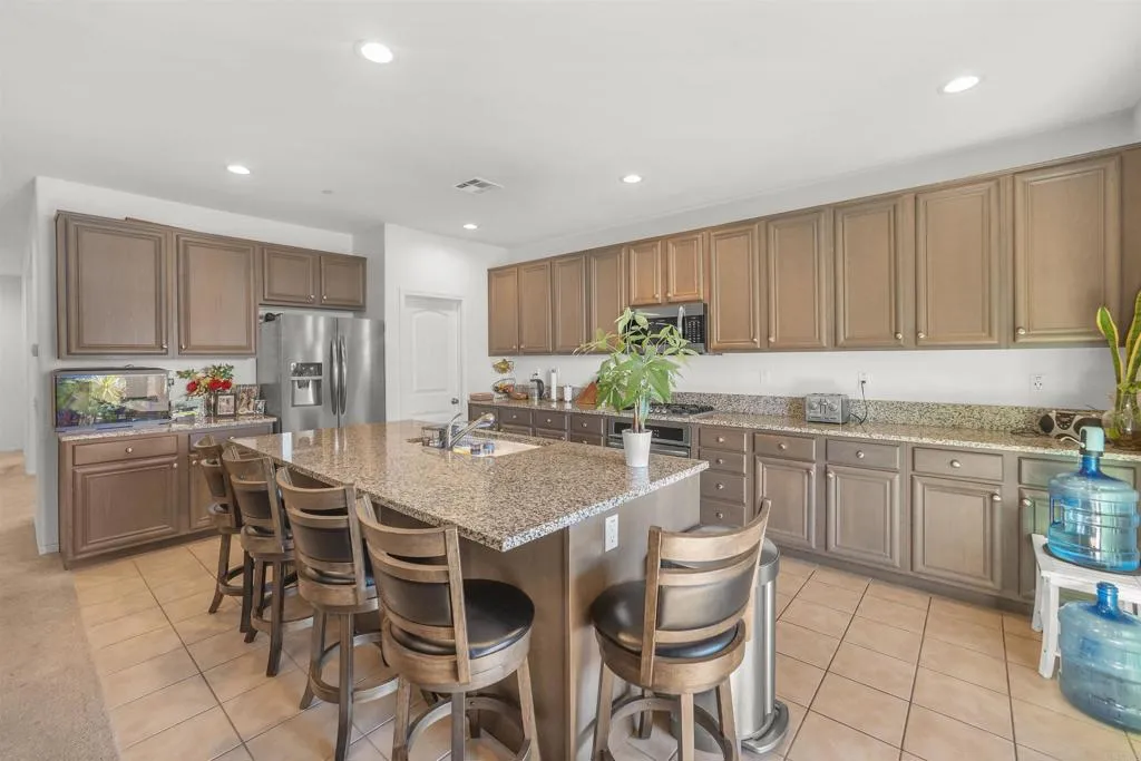 1248 Lorenzo Road, Chula Vista, CA 91913 - Photo 5 of 35, Chula Vista, CA