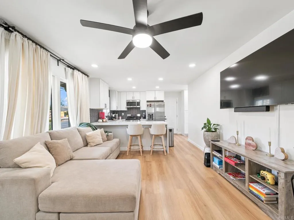 https://cdn.realtyfeed.com/cdn/127/307068297/4635ff26a13c4ac243bff88a5b140bba.webp