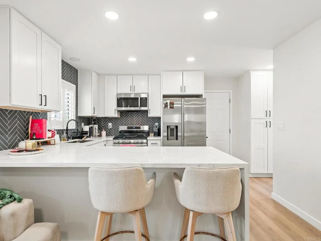 https://cdn.realtyfeed.com/cdn/127/307068297/58e6ee4fe58dabe2e7718355dc32c8a5.webp