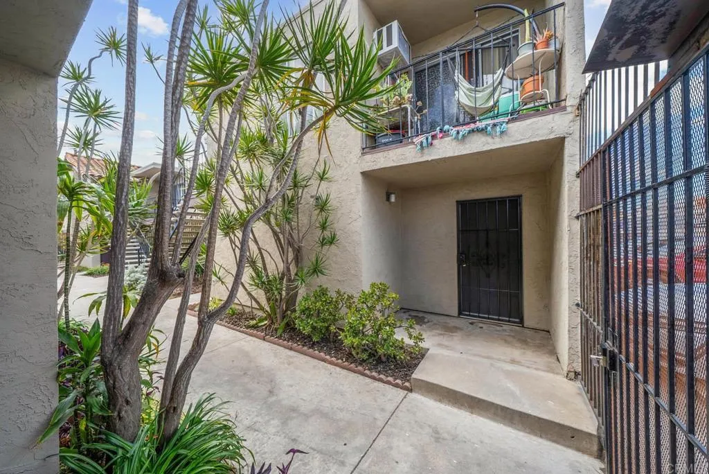 https://cdn.realtyfeed.com/cdn/127/307068326/094bc8fb92c9786b1d8755379027a1b0.webp