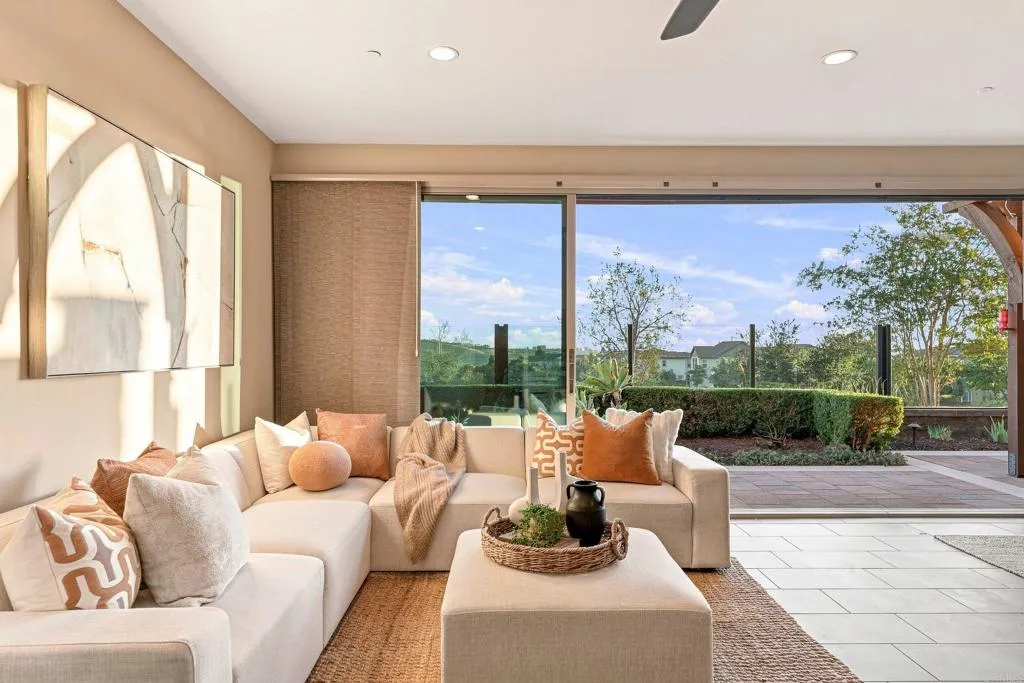 https://cdn.realtyfeed.com/cdn/127/307068330/14406af7c43d5b407313a6122ee7e1eb.webp
