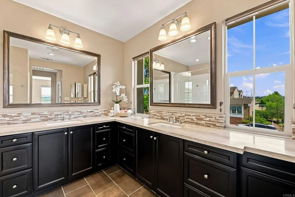 https://cdn.realtyfeed.com/cdn/127/307068330/a4da5757bbc3d2dab71ee21a11c2983e.webp