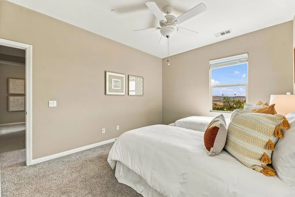 https://cdn.realtyfeed.com/cdn/127/307068330/a5d4451ad5f878afda92d8f5c584151f.webp