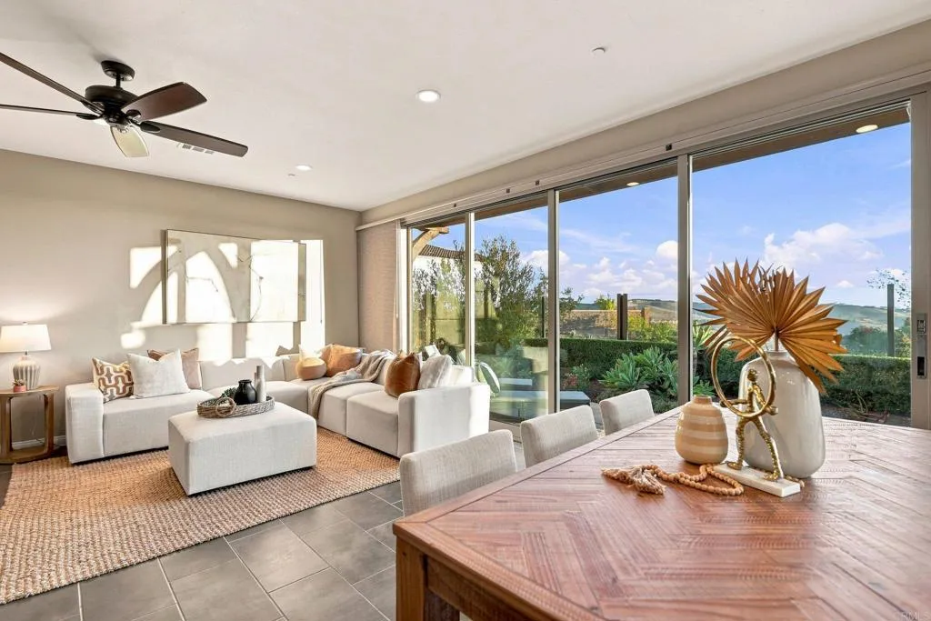 https://cdn.realtyfeed.com/cdn/127/307068330/a6cc5cd2c0305bb53a8f2873c319d9d9.webp