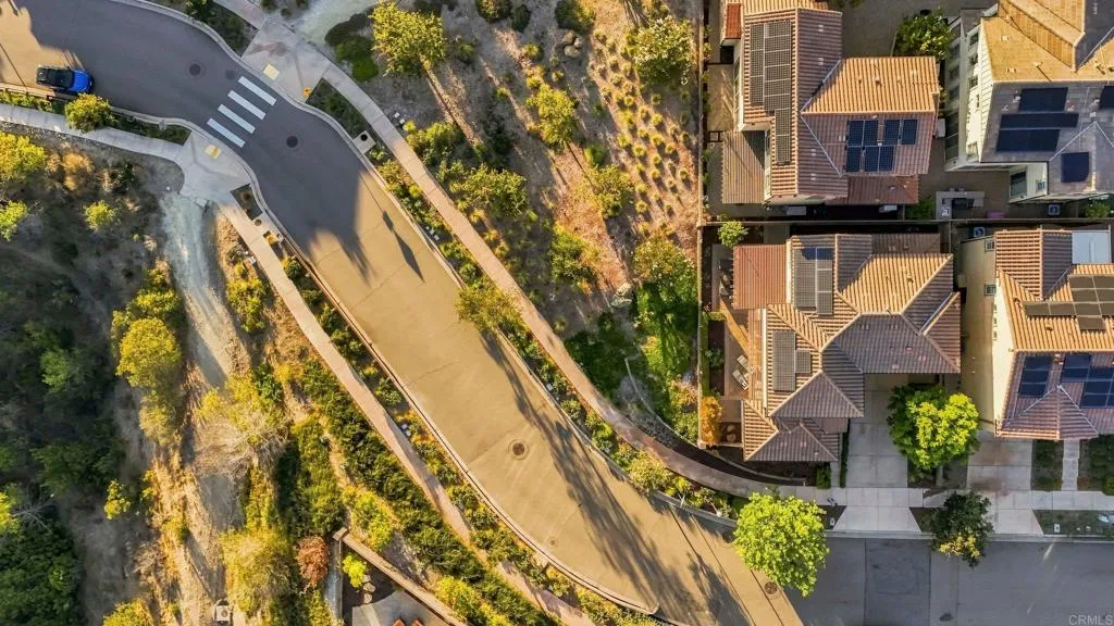 https://cdn.realtyfeed.com/cdn/127/307068330/f13d6f1f008be42dfb20e6879684e7a5.webp