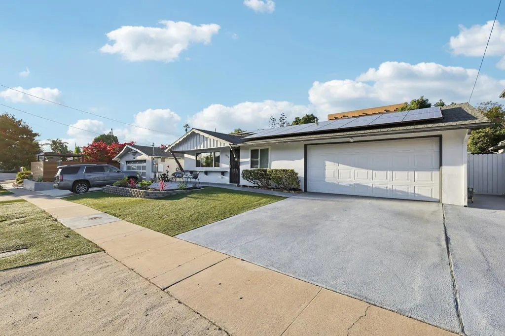 https://cdn.realtyfeed.com/cdn/127/307068344/38bc91ea0405a2fc8ba0d01602e406f6.webp