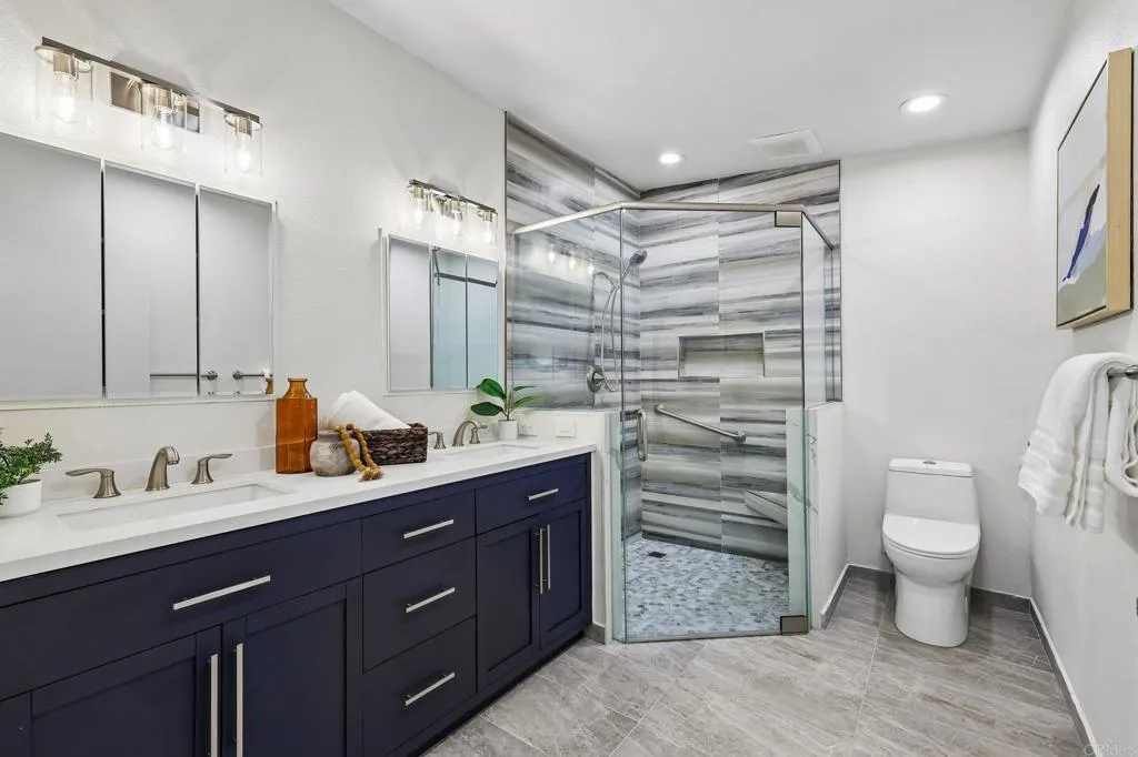 https://cdn.realtyfeed.com/cdn/127/307068344/8a505eb4a930cd0cbbca5d66d040f553.webp
