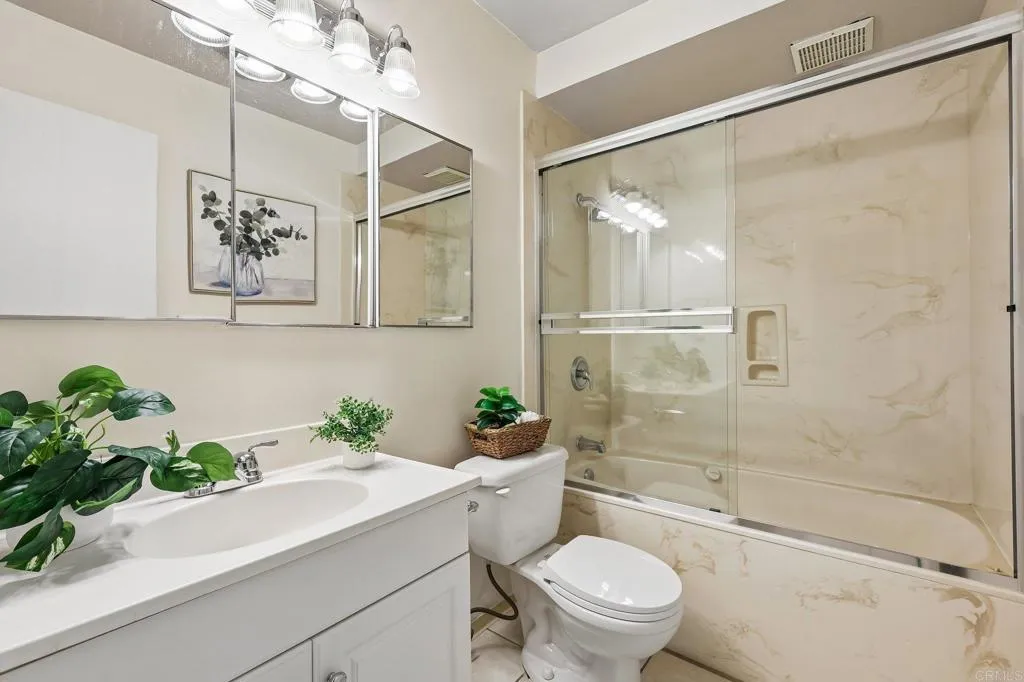 https://cdn.realtyfeed.com/cdn/127/307068344/922f5787ff4c61b2cfd7e00bc85ccb1b.webp