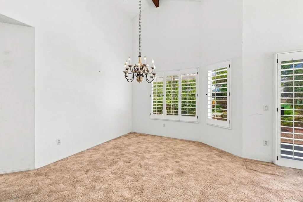 https://cdn.realtyfeed.com/cdn/127/307068347/c6d0b2d911a007a1ae2b2a03d2fb5949.webp