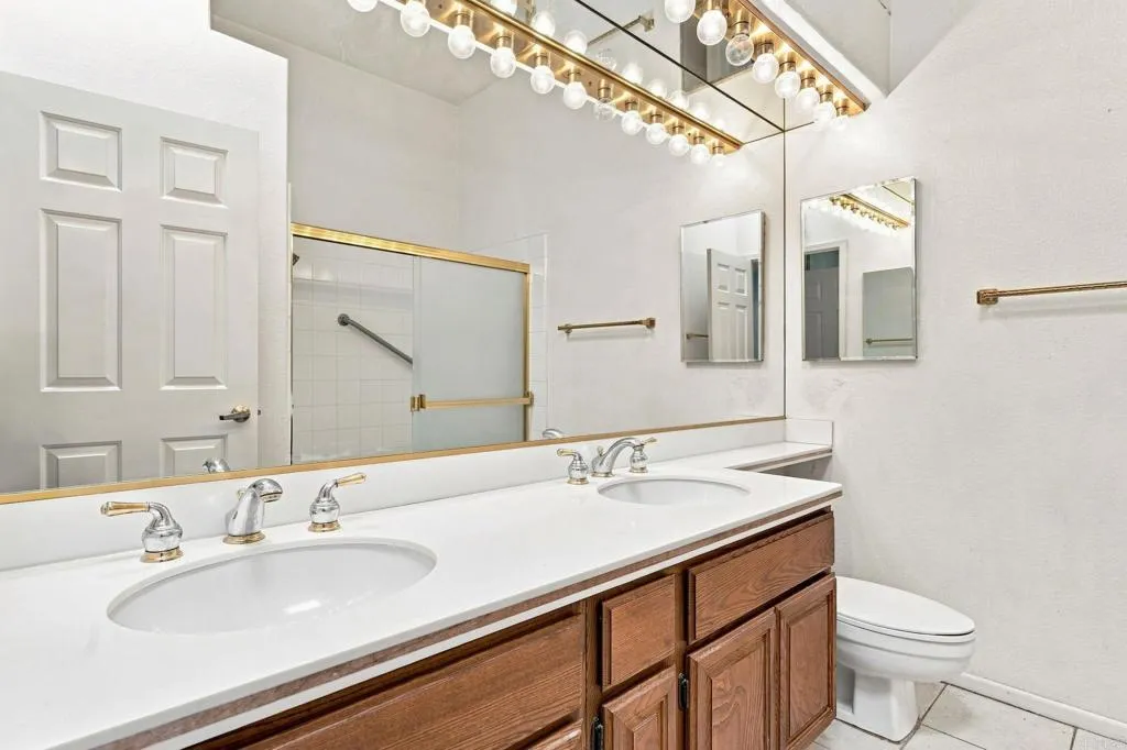 https://cdn.realtyfeed.com/cdn/127/307068347/ed1bc060b7f928109f06e39abd8852aa.webp