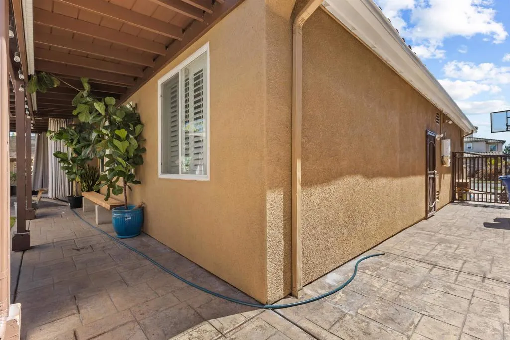 https://cdn.realtyfeed.com/cdn/127/307068385/44fe17bfa27c13470184ec13cd077a67.webp