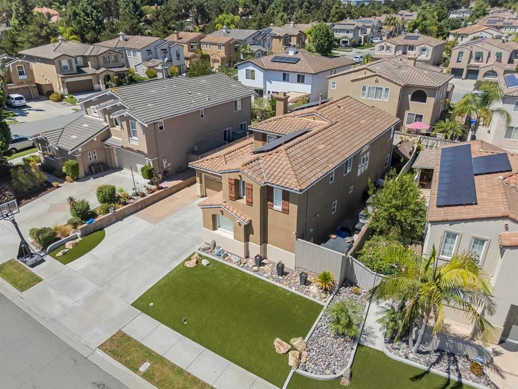 https://cdn.realtyfeed.com/cdn/127/307068385/cabb53f78e57e0f2139f26486872f933.webp