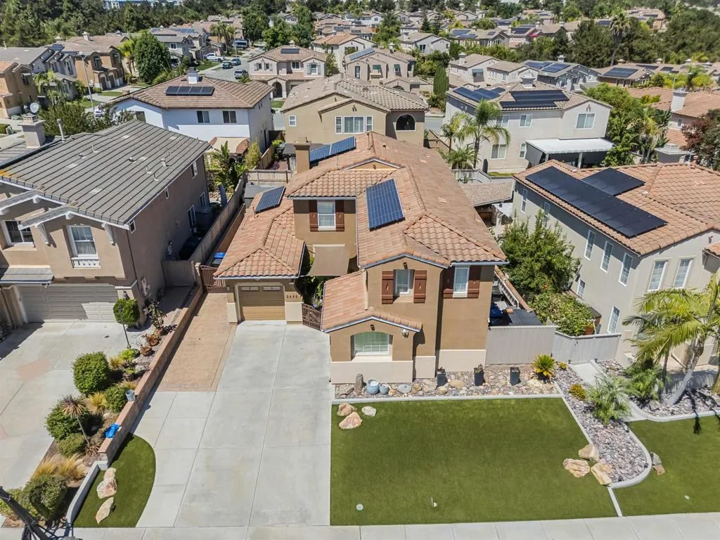 https://cdn.realtyfeed.com/cdn/127/307068385/e6453b0c7934f085e630f522c633ff2d.webp