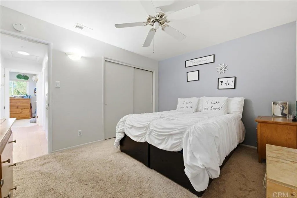 https://cdn.realtyfeed.com/cdn/127/307068442/43fd6e9edcbf5f7afd3511ddf95891a6.webp