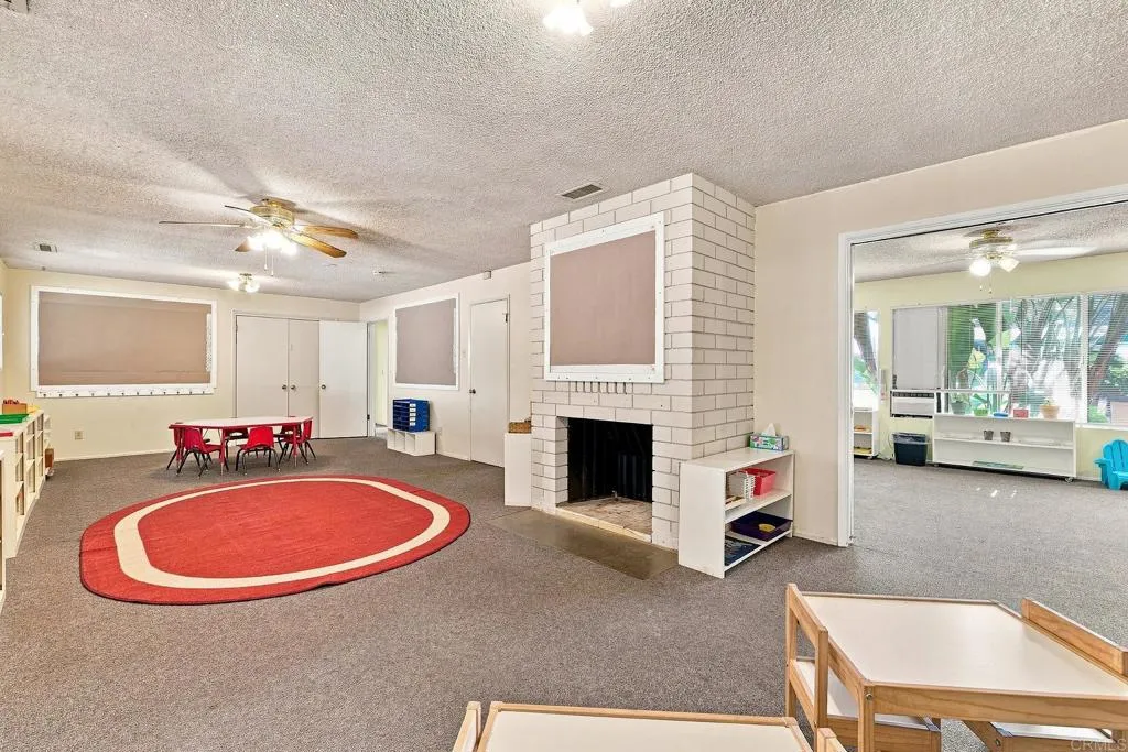 https://cdn.realtyfeed.com/cdn/127/307068445/069362d01b1b080474a0401462ea8451.webp