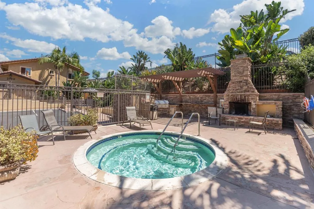https://cdn.realtyfeed.com/cdn/127/307068459/62db2f2a726234f96dad08c18803e52a.webp