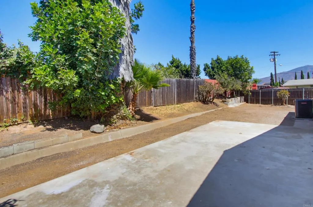 https://cdn.realtyfeed.com/cdn/127/307068477/ad4069b4fdd2726572c4f746d90ceb8d.webp