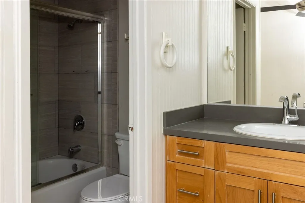 https://cdn.realtyfeed.com/cdn/127/307068480/5a9dbe0078f557e9dd57e387197341f9.webp