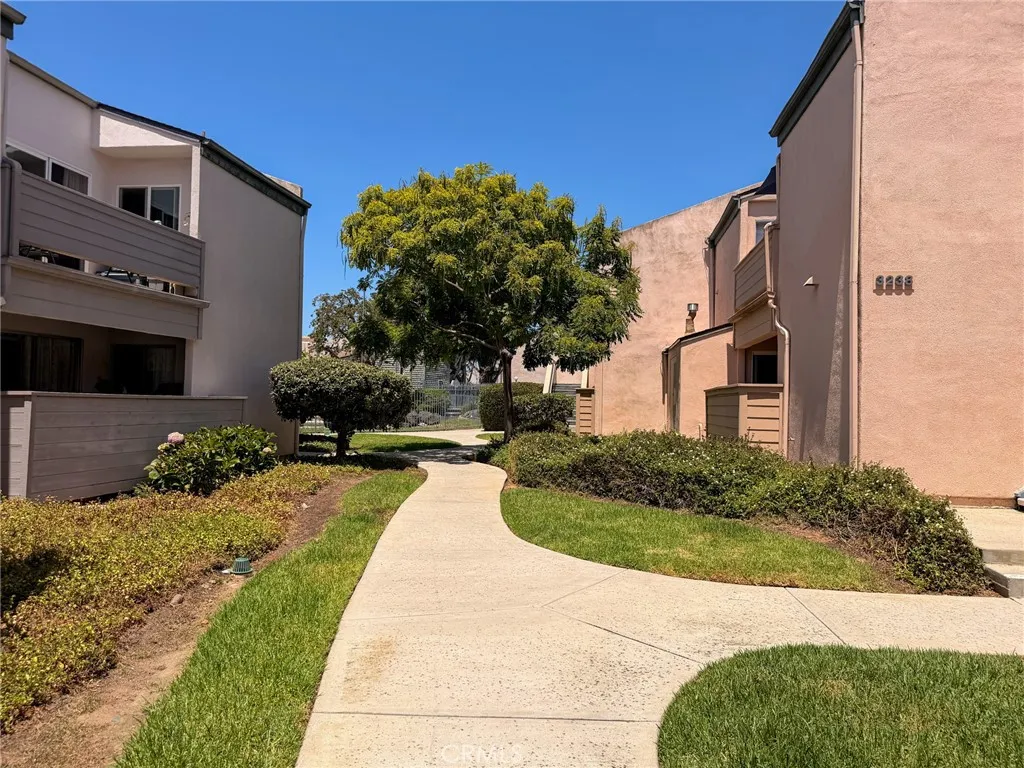 https://cdn.realtyfeed.com/cdn/127/307068480/f6a0db4be02fb3df1f0837d2d981a83c.webp