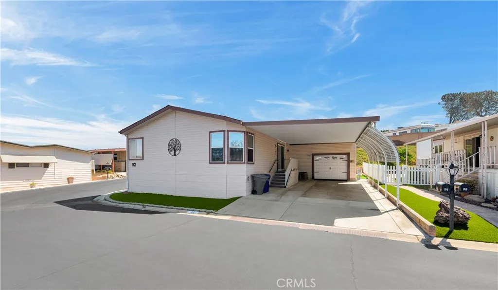 1175 La Moree, San Marcos, CA 92078 - Photo 2 of 37, San Marcos, CA