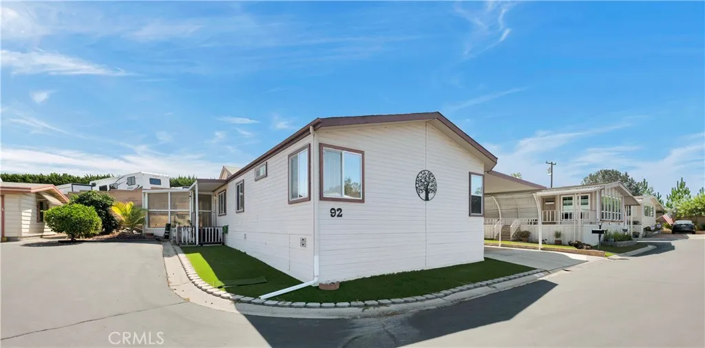 1175 La Moree, San Marcos, CA 92078 - Photo 4 of 37, San Marcos, CA