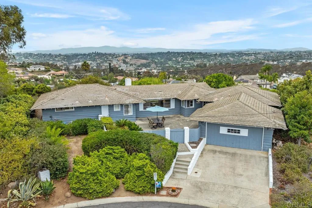 3450 Camden Circle, Carlsbad, CA 92008 - Main photo, Carlsbad, CA