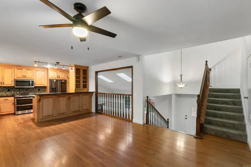 https://cdn.realtyfeed.com/cdn/127/307068607/4a643d8e72ae2b82374e15fb5803bfdd.webp